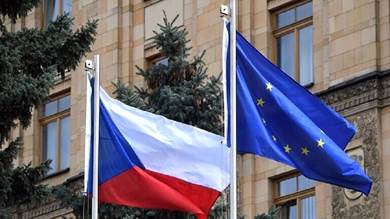 رئيس التشيك: الغرب يدخل حقبة تنافس استراتيجي مع روسيا والصين